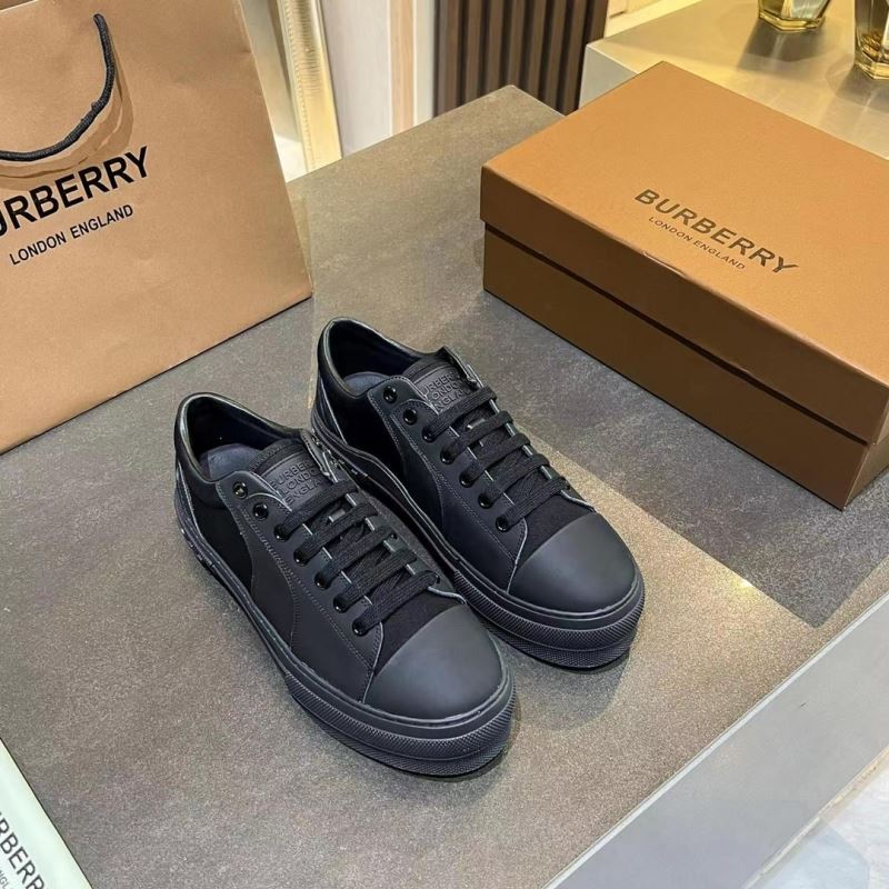 Burberry Low Shoes